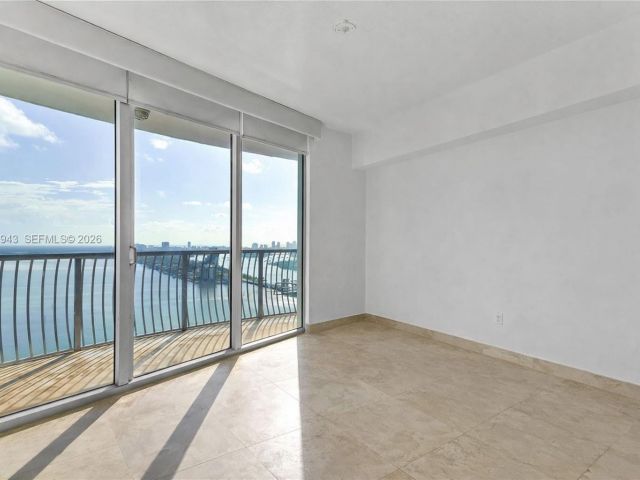 Apartment for sale  Unit #3301 - photo 7351846