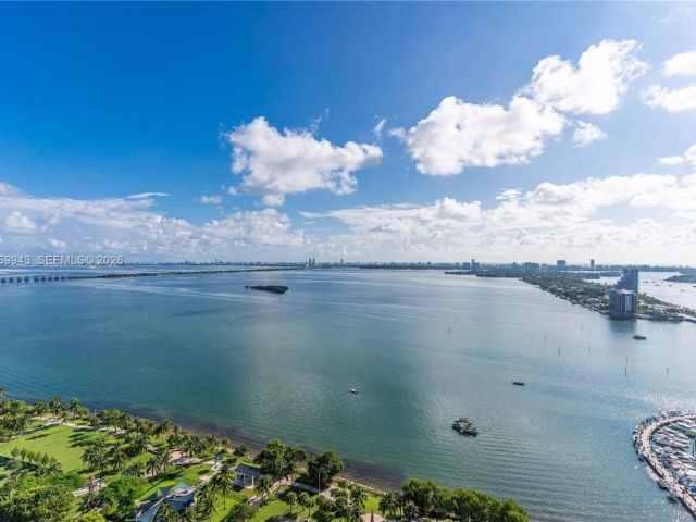 Apartment for sale  Unit #3301 - photo 7351850