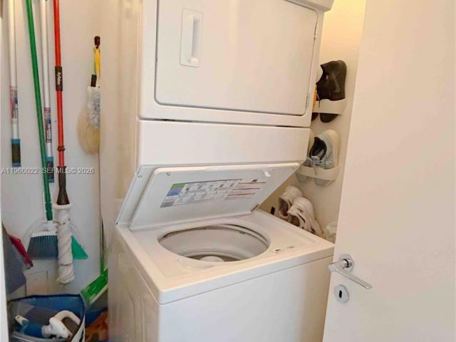 Apartment for rent  Unit #2610 - photo 7354749