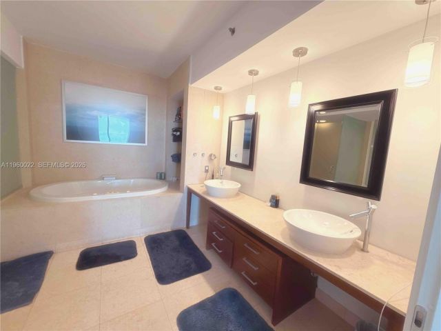 Apartment for rent  Unit #2610 - photo 7354757