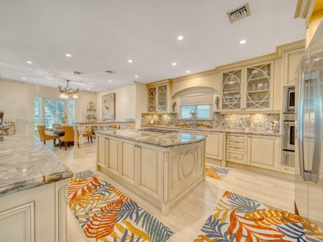 Home for sale at 170 S Hibiscus Dr - photo 7351402