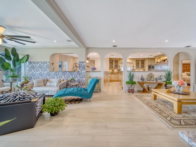 Home for sale at 170 S Hibiscus Dr - photo 7351405