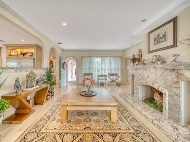 Home for sale at 170 S Hibiscus Dr - photo 7351407