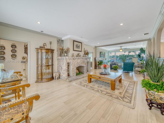 Home for sale at 170 S Hibiscus Dr - photo 7351409