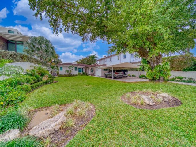 Home for sale at 170 S Hibiscus Dr - photo 7351422