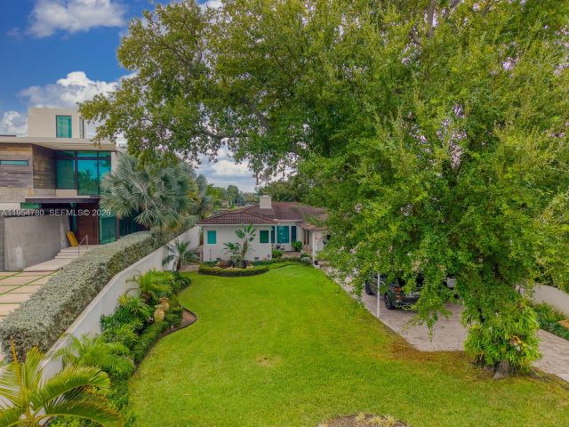 Home for sale at 170 S Hibiscus Dr - photo 7351425