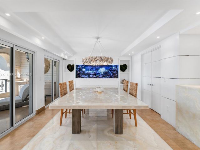 3-bedroom condo for sale in Miami - 2443 Fisher Island Dr 5403 - MondialRealty