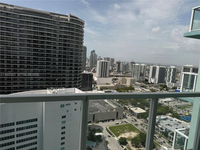 Apartment for rent  Unit #4307 - photo 7429853