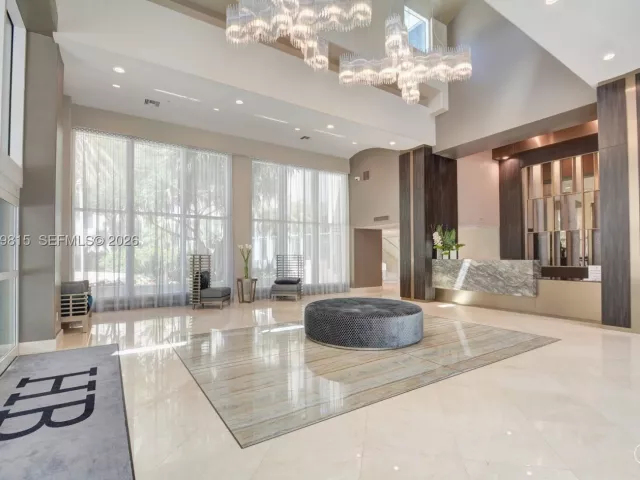 3-bedroom condo for sale in Aventura - 3370 Hidden Bay Dr 2715 - MondialRealty