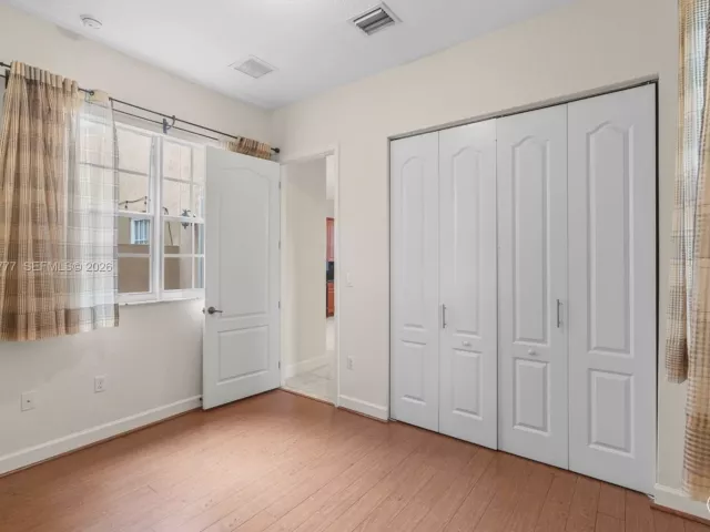 3-bedroom home for sale in Pembroke Pines - 839 SW 147th Ter 5 - MondialRealty