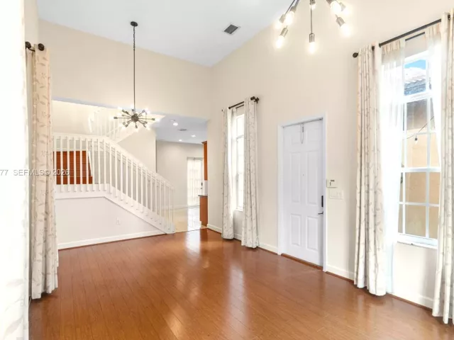 3-bedroom home for sale in Pembroke Pines - 839 SW 147th Ter 5 - MondialRealty