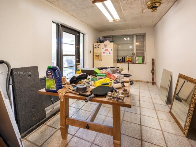 Home for sale at 600 SW 11th Ave - photo 7365373