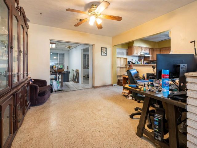 Home for sale at 600 SW 11th Ave - photo 7365380