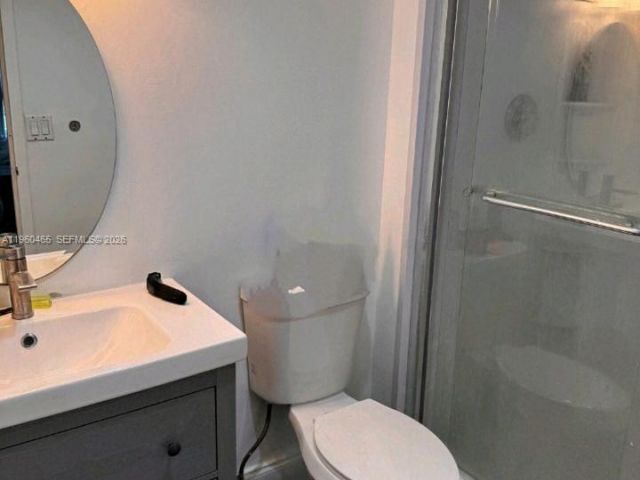 Apartment for sale  Unit #401 - photo 7368119