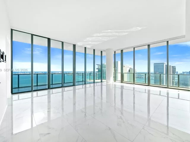 Apartment for rent  Unit #PH5101 - photo 7360007