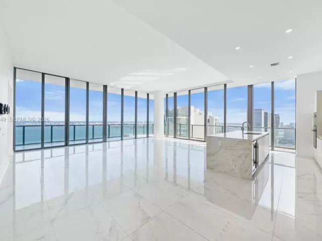 Apartment for rent  Unit #PH5101 - photo 7360009