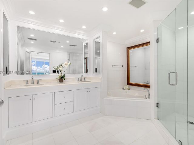 Apartment for sale  Unit #PH03 - photo 7367489