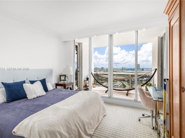 Apartment for sale  Unit #PH03 - photo 7367490