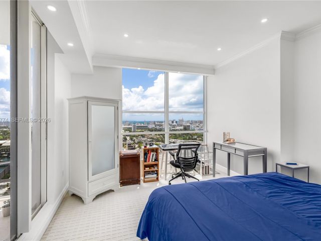 Apartment for sale  Unit #PH03 - photo 7367491