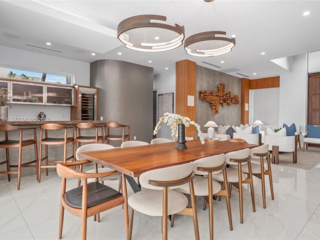 Home for sale at 12880 N Bayshore Dr - photo 7509674