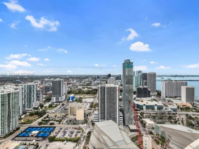 Apartment for sale  Unit #4907 - photo 7368066