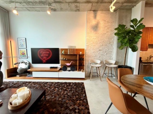 Apartment for rent  Unit #3608 - photo 7359395