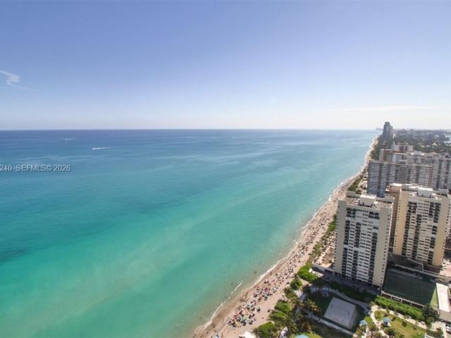 Apartment for rent  Unit #4404 - photo 7412350