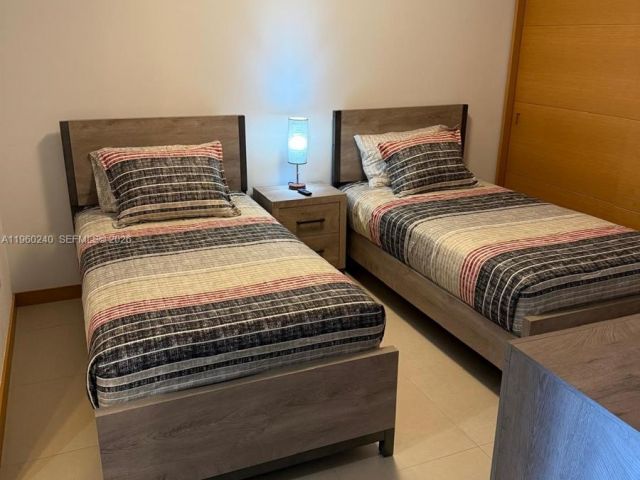 Apartment for rent  Unit #4404 - photo 7412353