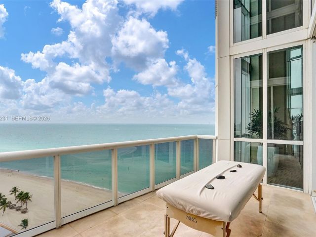 Apartment for sale  Unit #801 - photo 7364848