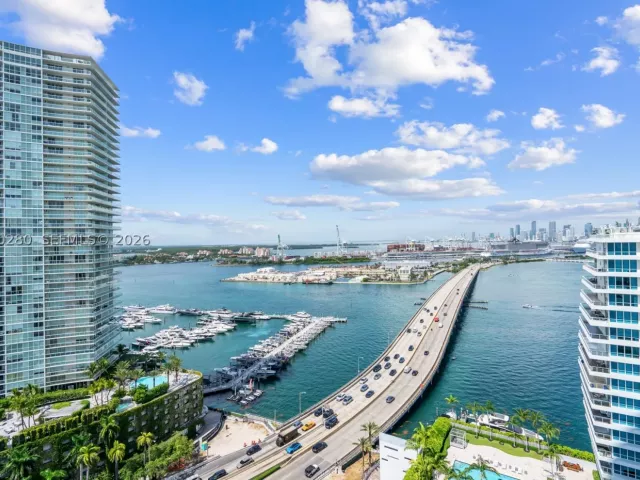 3-bedroom condo for sale in Miami Beach - 500 Alton 2203 - MondialRealty