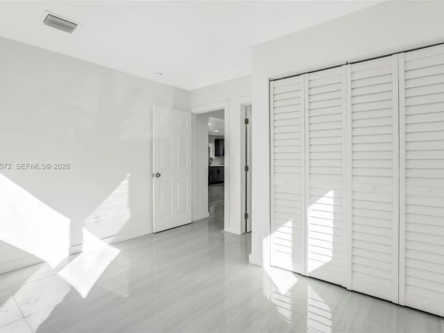 Home for sale at 528 NW 3rd Ct - photo 7376376