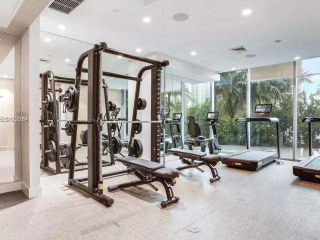 2-bedroom condo for sale in Sunny Isles Beach - 17550 Collins Ave 505 - MondialRealty