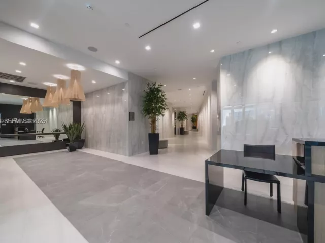 2-bedroom condo for sale in Sunny Isles Beach - 17550 Collins Ave 505 - MondialRealty