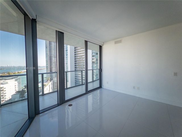 Apartment for sale  Unit #1701 - photo 7368491