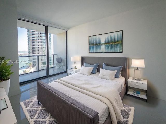 Apartment for sale  Unit #1701 - photo 7368497