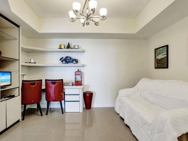 Apartment for sale  Unit #809 - photo 7366582