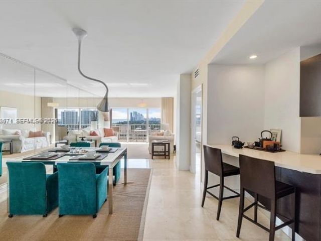 1-bedroom condo for rent in Hallandale Beach - 1985 S Ocean Dr 19A - MondialRealty