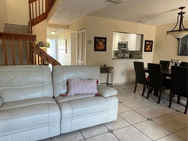 Home for rent at 1422 Amanda St 1422 - photo 7474179