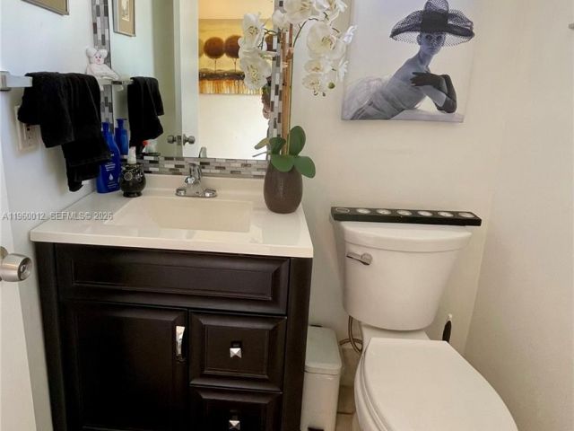 Home for rent at 1422 Amanda St 1422 - photo 7474188