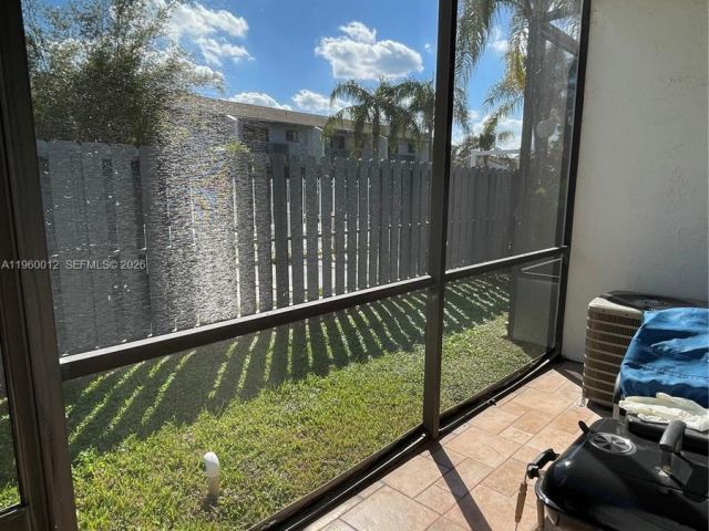 Home for rent at 1422 Amanda St 1422 - photo 7474190