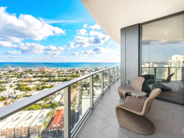 4-bedroom condo for sale in Miami Beach - 500 Alton Rd 2903 - MondialRealty