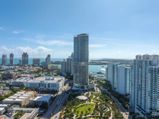 4-bedroom condo for sale in Miami Beach - 500 Alton Rd 2903 - MondialRealty