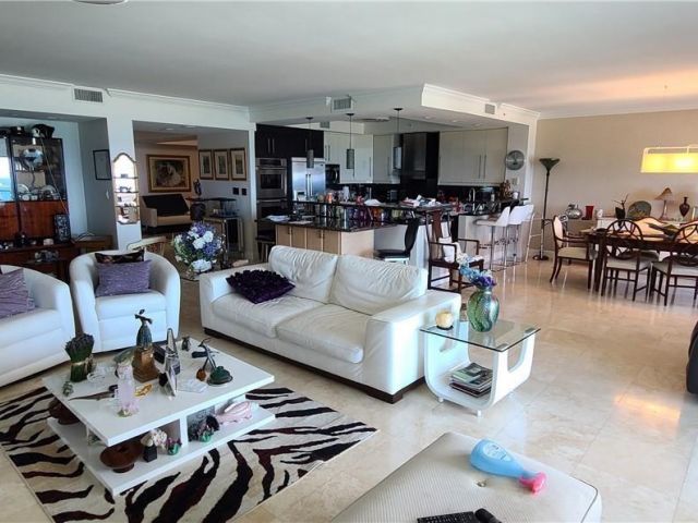 Apartment for sale  Unit #2303 - photo 7366564