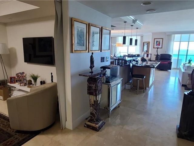 Apartment for sale  Unit #2303 - photo 7366566