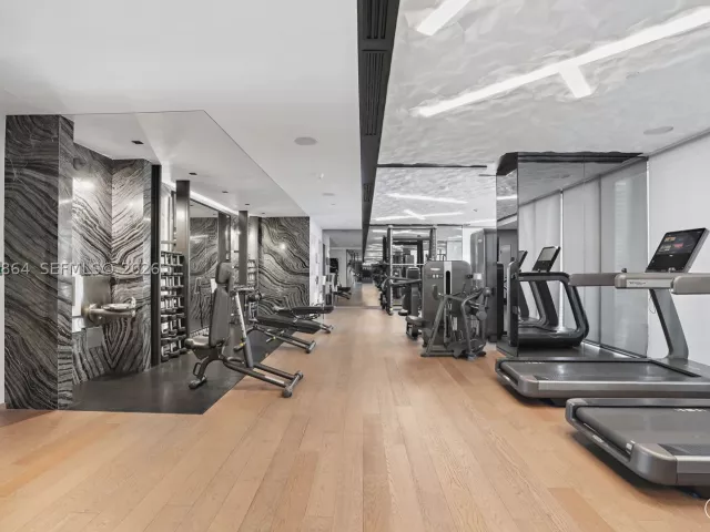 3-bedroom condo for sale in Miami - 1451 Brickell Ave 4401 - MondialRealty