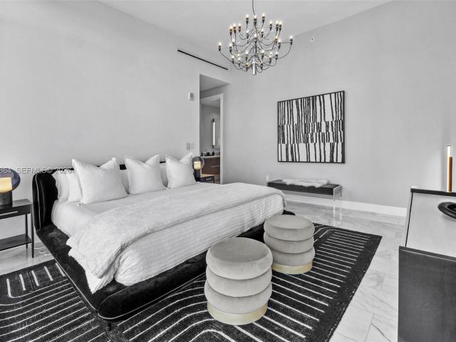 Apartment for sale  Unit #4401 - photo 7408515