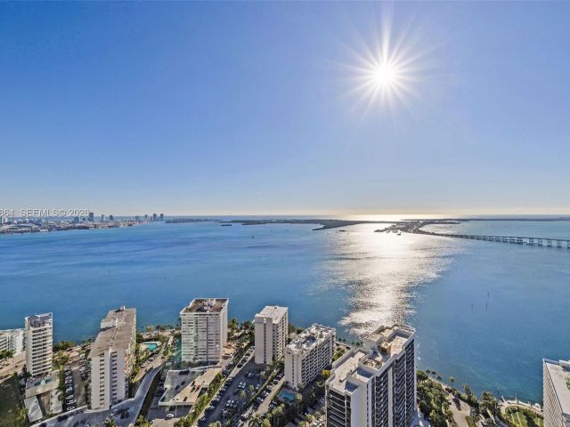 Apartment for sale  Unit #4401 - photo 7408529