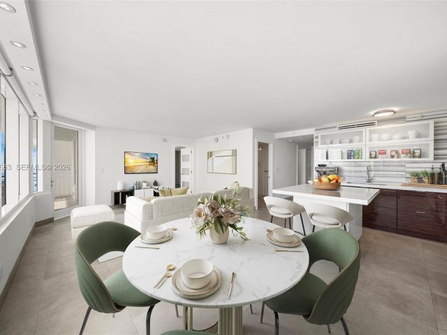 Apartment for sale  Unit #2006 - photo 7446737