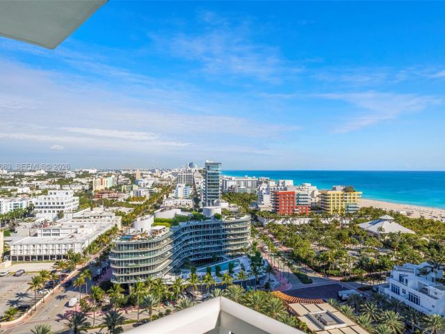 Apartment for sale  Unit #2006 - photo 7446743