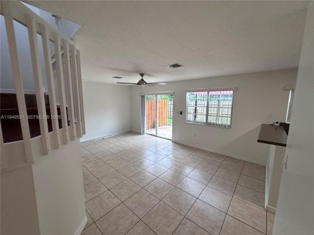 4-bedroom home for rent in Homestead - 14036 SW 260th St 102 - MondialRealty
